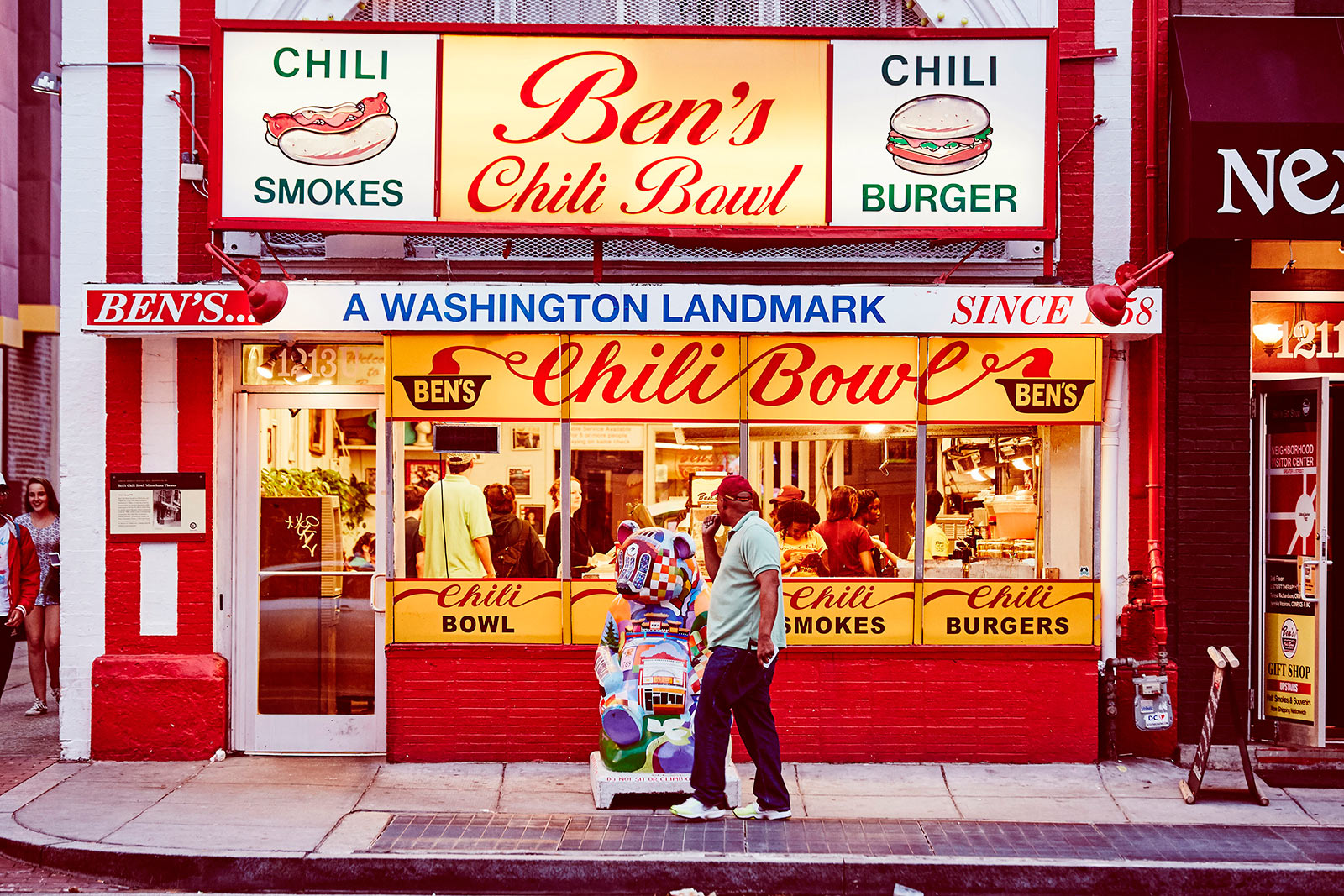 Ben's Chili Bowl - Places to Eat on U Street - Washington, DC