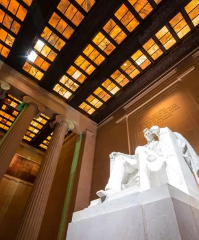 @pearlrough - Lincoln Memorial statue of Abraham Lincoln - Memorial on the National Mall in Washington, DC