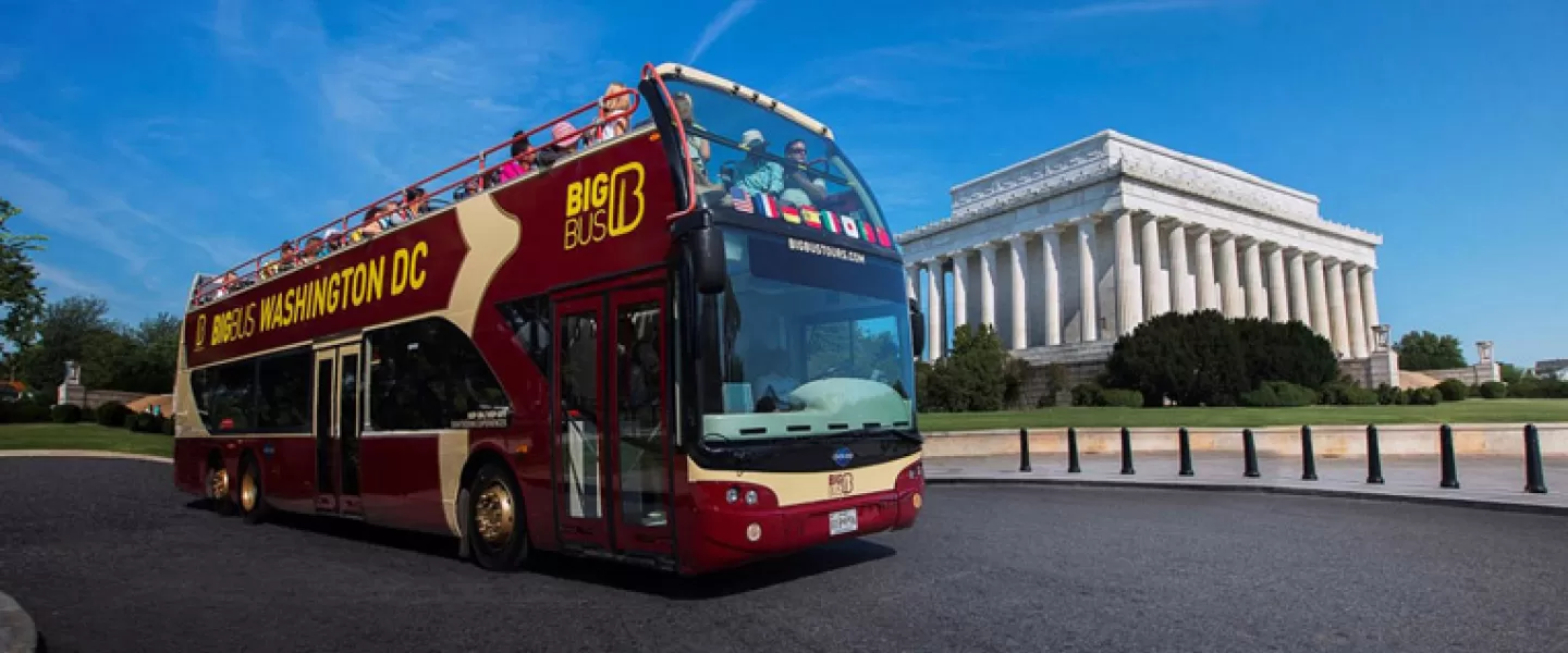 Visitors on a Big Bus Tour in front of the Lincoln Memorial - Things to do in Washington, DC