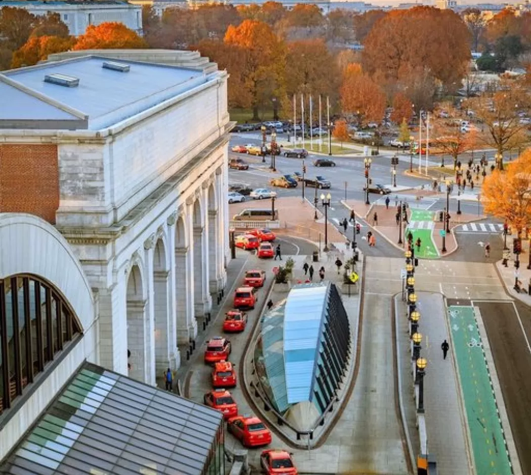 @atherahsan - Union Station sunrise with Taxis